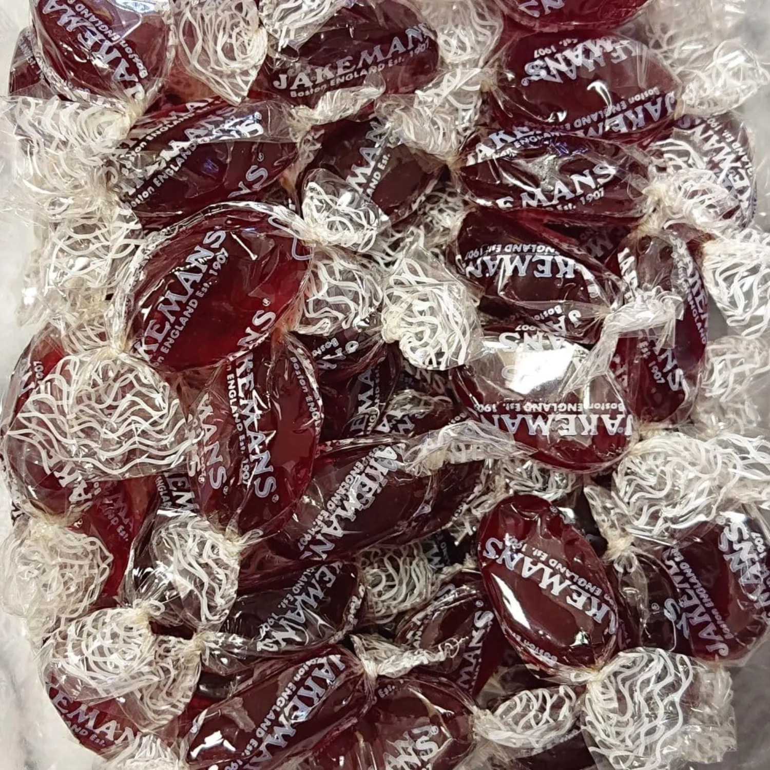 12x Jakemans Blackcurrant Throat & Soothing Menthol Sweets